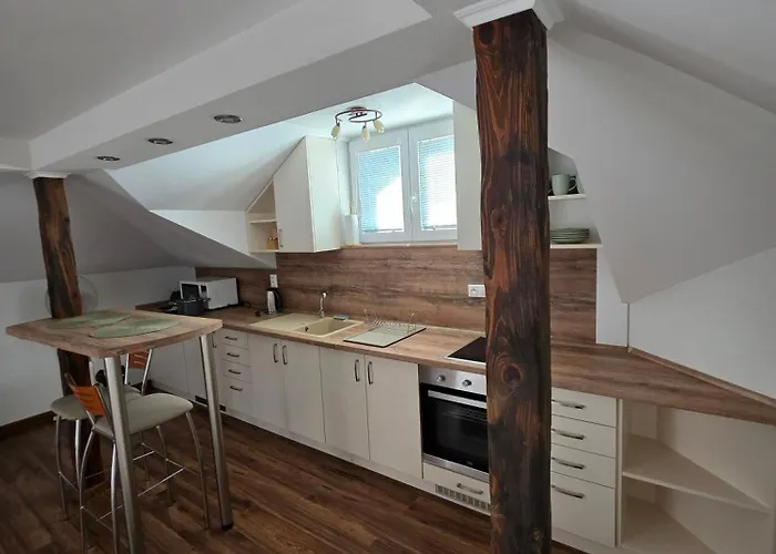 Hano-divina Apartman Simony